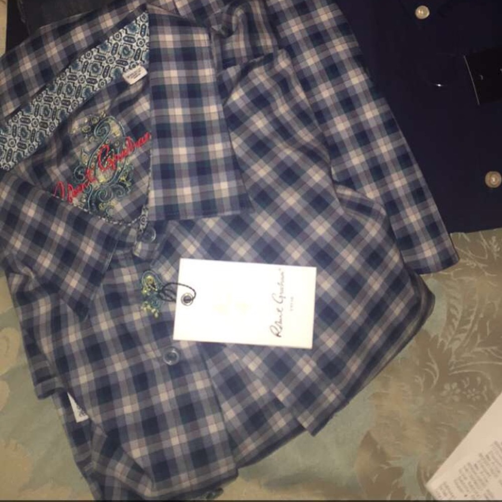 %100 authentic Robert Graham